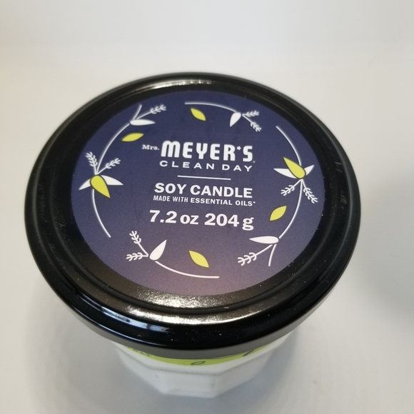 Mrs. Meyer's Clean Day Lemon Verbena Scented Soy Candle - Picture 3 of 3
